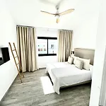 Appartement Gorgeous Douplex In *
